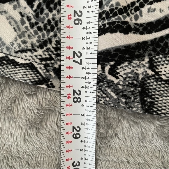 C. Olives Sequined T-Back Tank Python Print Top M - Picture 7 of 8